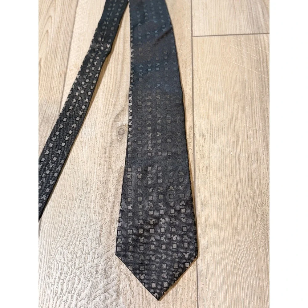 Disney Parks Mickey Mouse Silk Tie Black Charcoal Grey Geometric Pattern Mens
